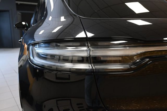 PORSCHE Macan usata 93