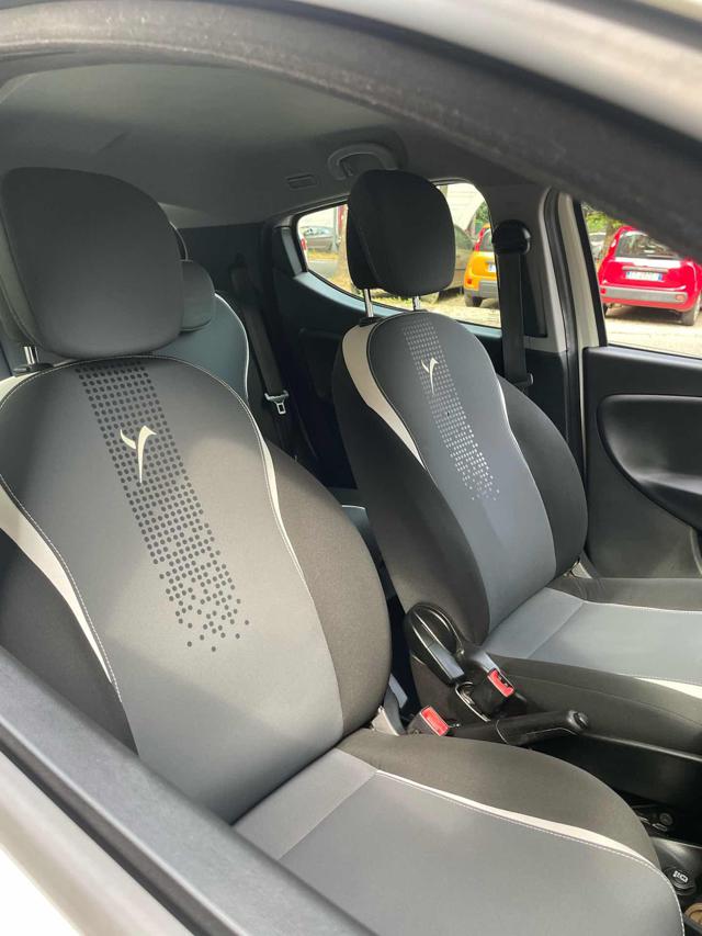 LANCIA Ypsilon usata, con Immobilizzatore elettronico