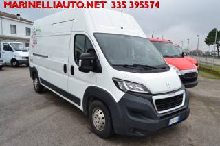 PEUGEOT Boxer usata, con Autoradio