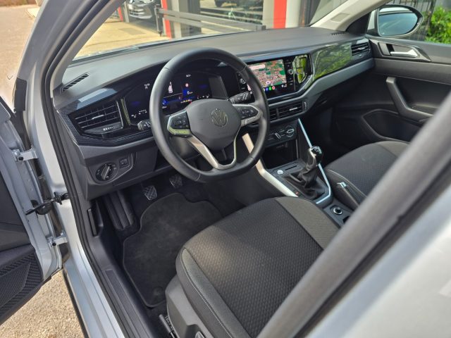 VOLKSWAGEN Taigo usata, con Touch screen