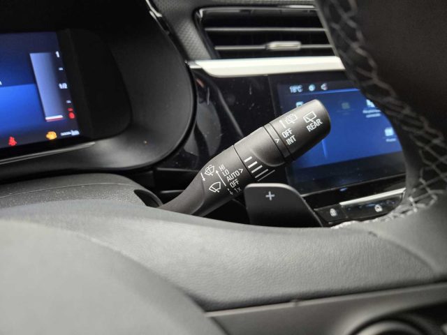 OPEL Corsa usata, con Frenata d