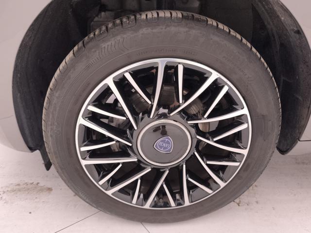 LANCIA Ypsilon usata, con Chiusura centralizzata