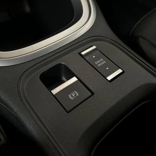 JEEP Avenger usata, con Leve al volante