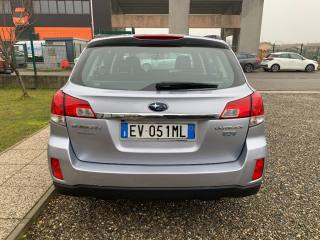 SUBARU OUTBACK usata, con Autoradio