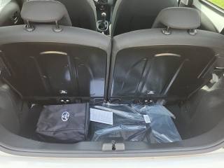 PEUGEOT 108 usata, con Autoradio