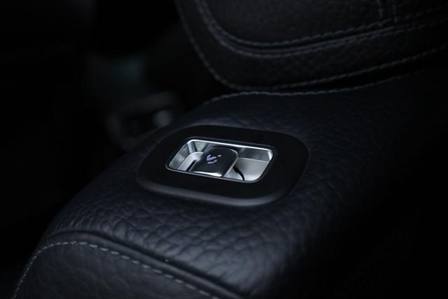 MERCEDES-BENZ GLS 350 usata, con Fari direzionali