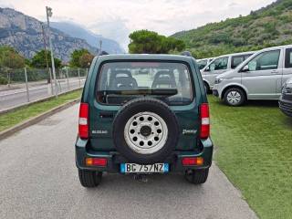 SUZUKI Jimny usata, con Trazione integrale
