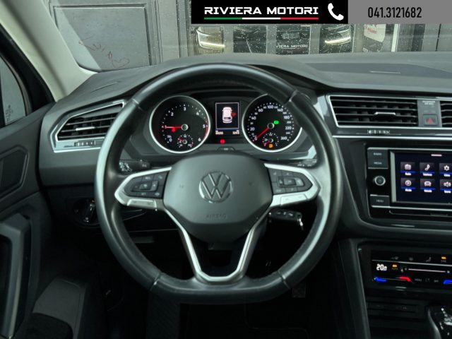VOLKSWAGEN Tiguan usata, con Autoradio