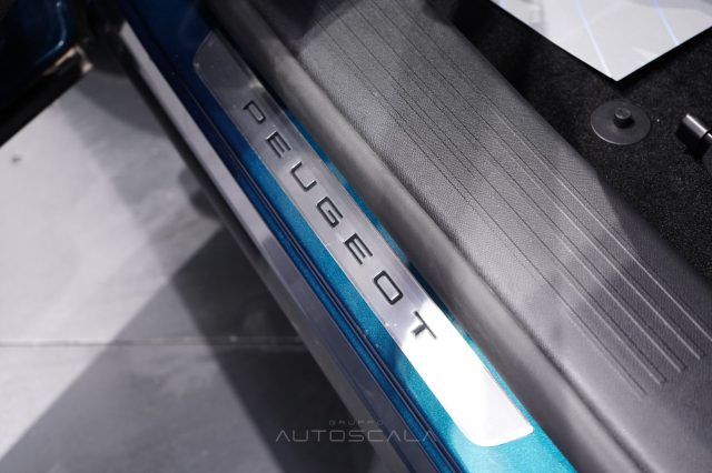 PEUGEOT 3008 usata, con Servosterzo