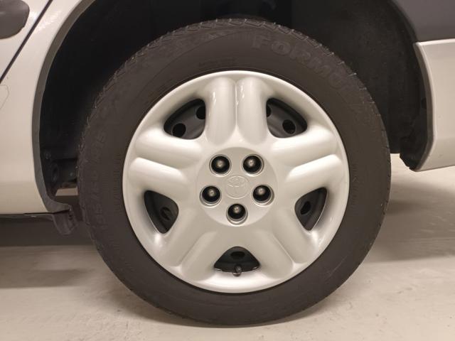 TOYOTA Avensis usata, con Volante in pelle