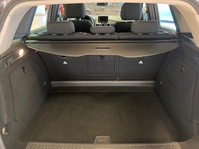 MERCEDES-BENZ B 180 usata, con Bluetooth