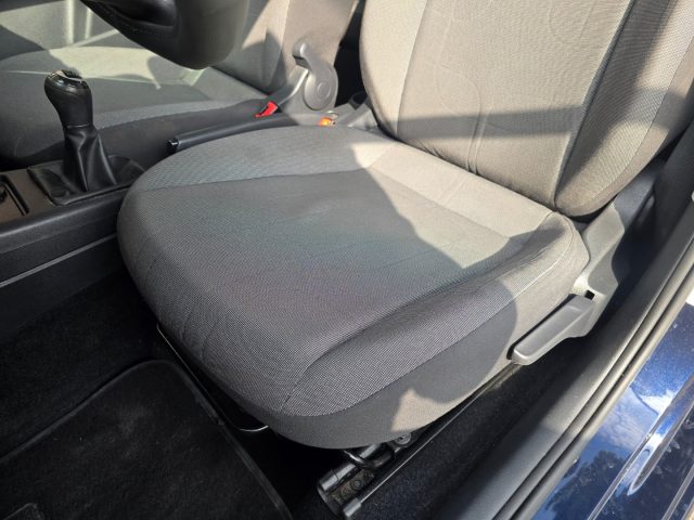 VOLKSWAGEN up! usata 33