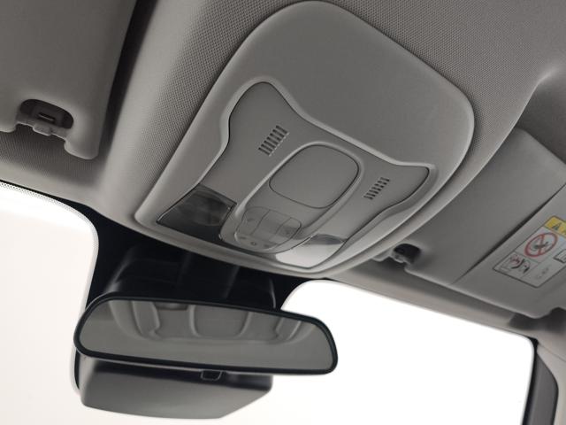 JEEP Renegade usata, con USB