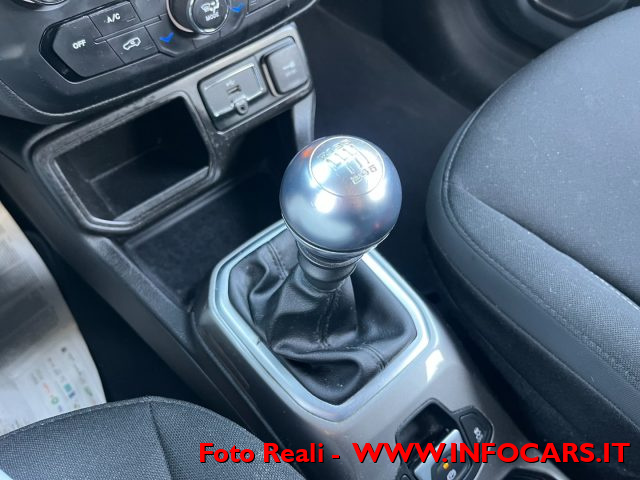 JEEP Renegade usata, con USB