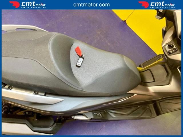 HONDA Forza 350 usata 7
