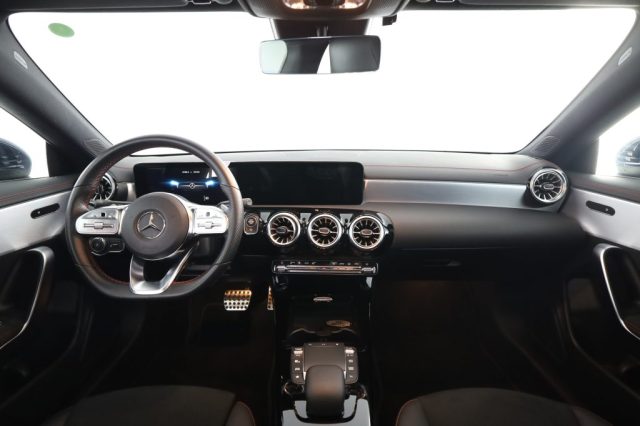MERCEDES-BENZ CLA usata 4