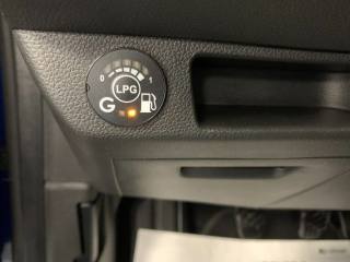 RENAULT Clio usata, con Fari LED