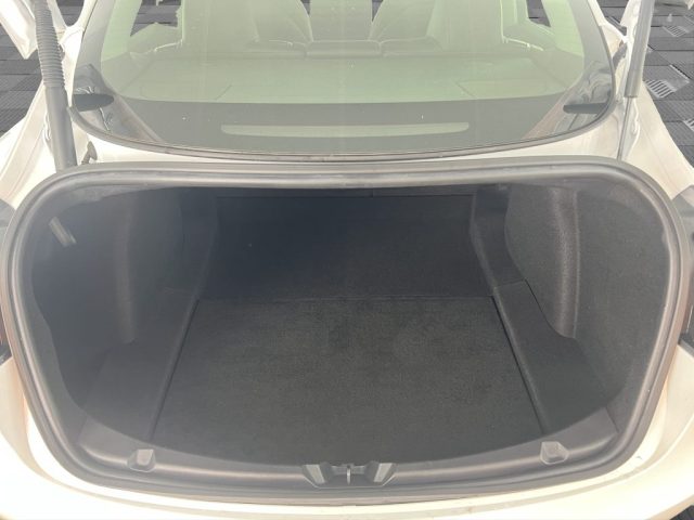 TESLA Model 3 usata 13