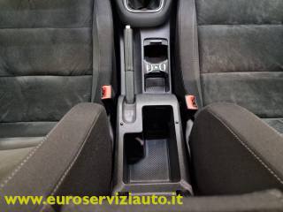 VOLKSWAGEN Golf usata, con Touch screen