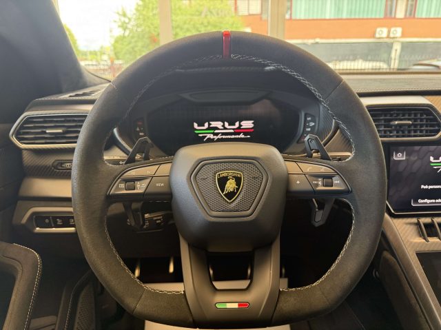 LAMBORGHINI Urus usata, con Antifurto
