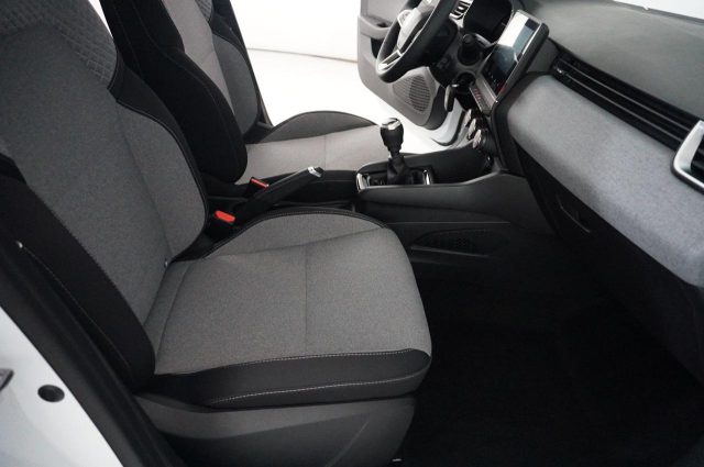 RENAULT Clio usata, con Climatizzatore