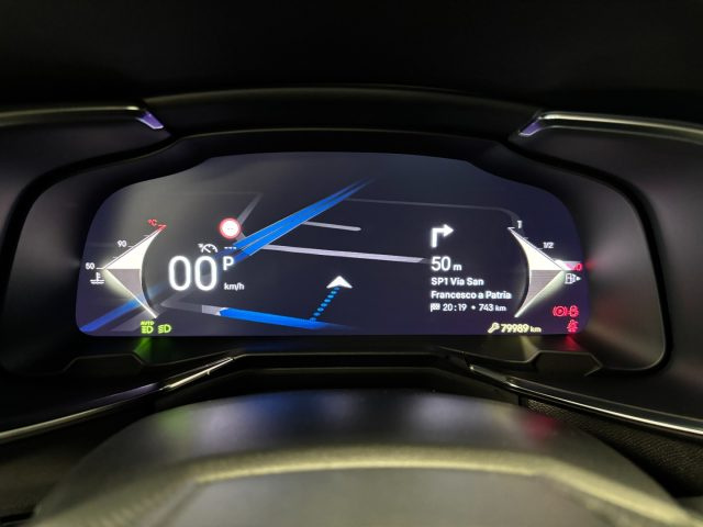 DS AUTOMOBILES DS 7 usata, con Luci diurne LED