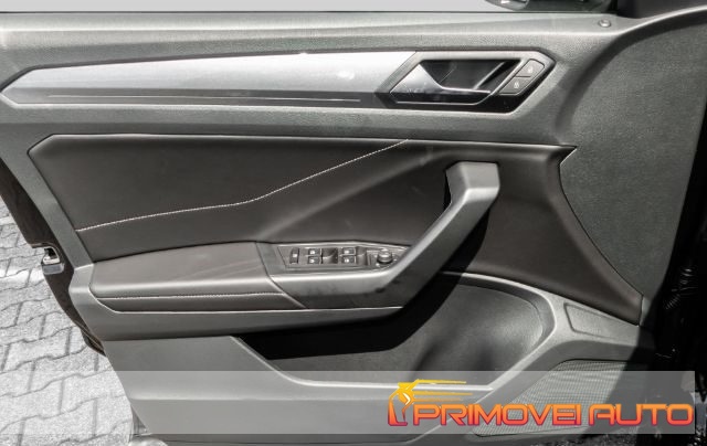 VOLKSWAGEN T-Roc usata, con Cruise Control