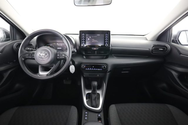 TOYOTA Yaris usata 4