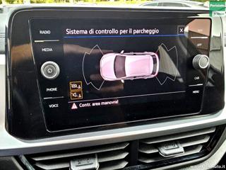 VOLKSWAGEN T-Roc usata, con Fendinebbia