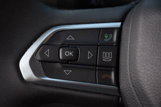 JEEP Compass usata, con Volante in pelle