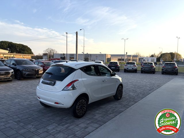 LANCIA Ypsilon usata, con Climatizzatore