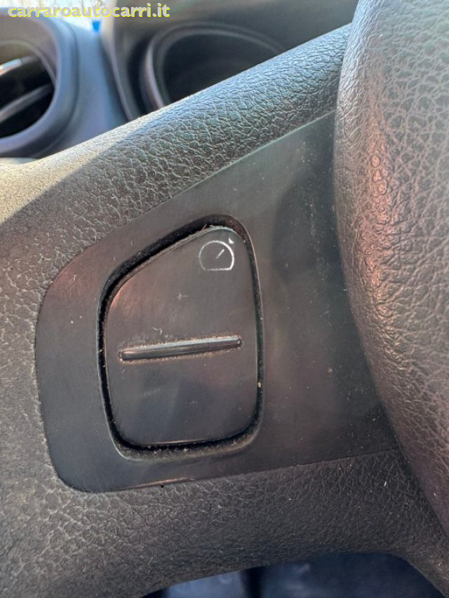 OPEL Vivaro usata, con Volante in pelle