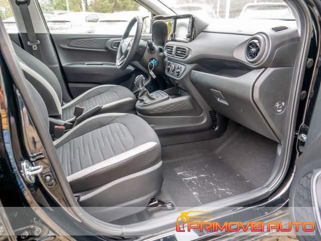 HYUNDAI i10 usata, con Airbag laterali