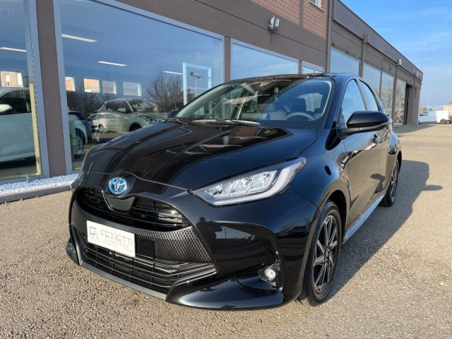 TOYOTA Yaris usata, con Autoradio