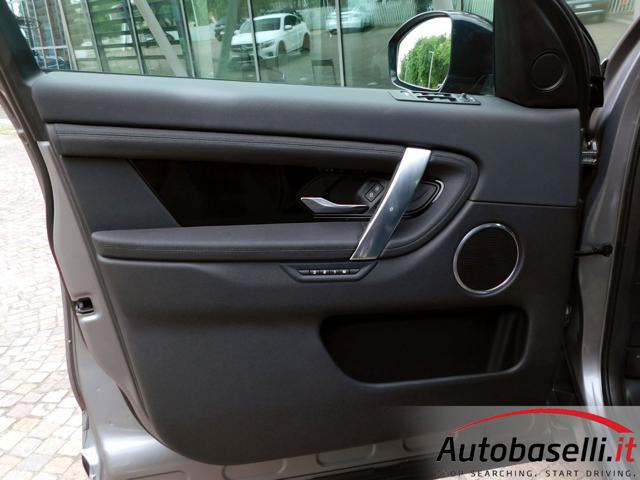 LAND ROVER Discovery Sport usata, con Sensori di parcheggio anteriori