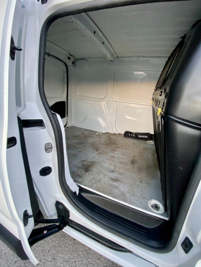 TOYOTA Proace City usata, con Fendinebbia