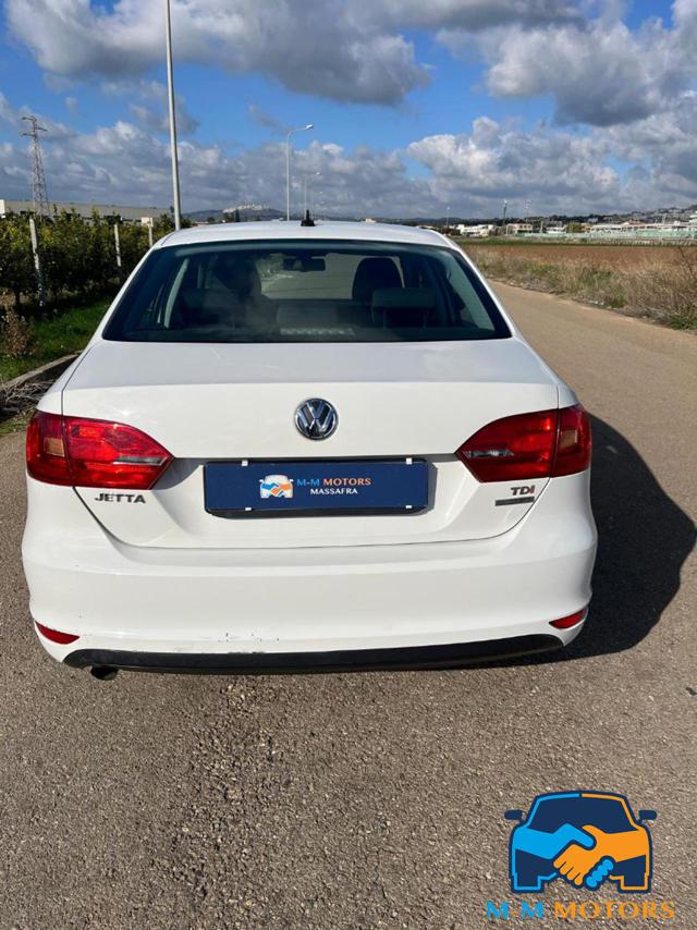 VOLKSWAGEN Jetta usata, con Chiusura centralizzata
