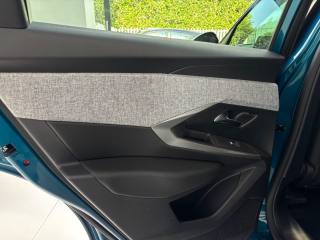 PEUGEOT 3008 usata, con Cruise Control