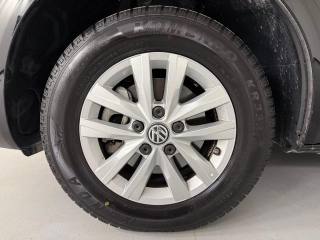 VOLKSWAGEN T6.1 usata, con Climatizzatore