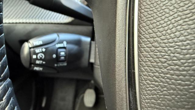 PEUGEOT 2008 usata, con Climatizzatore