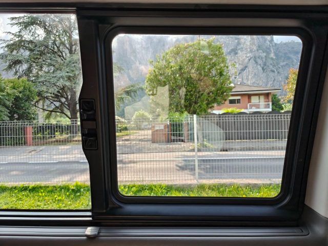 VOLKSWAGEN Caravelle usata 23