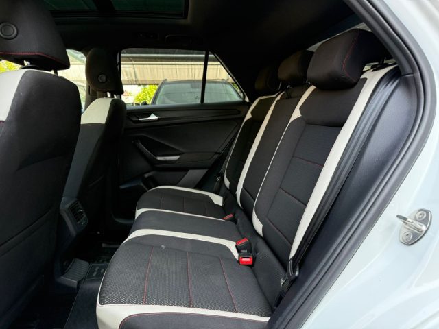 VOLKSWAGEN T-Roc usata 12