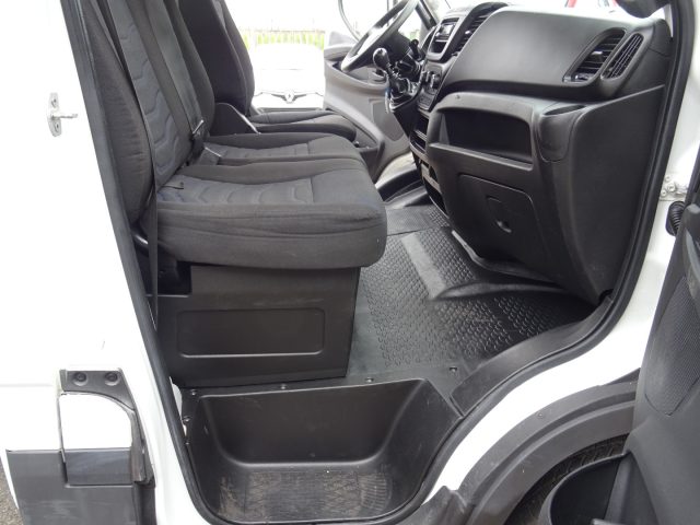 IVECO Daily usata, con Cruise Control