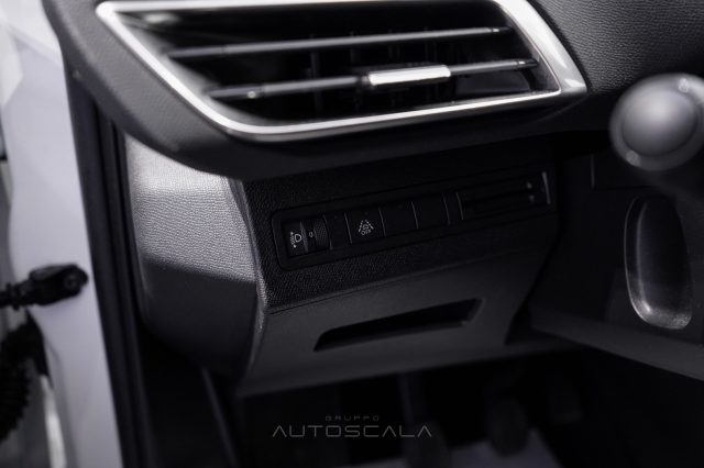 PEUGEOT 5008 usata, con Immobilizzatore elettronico