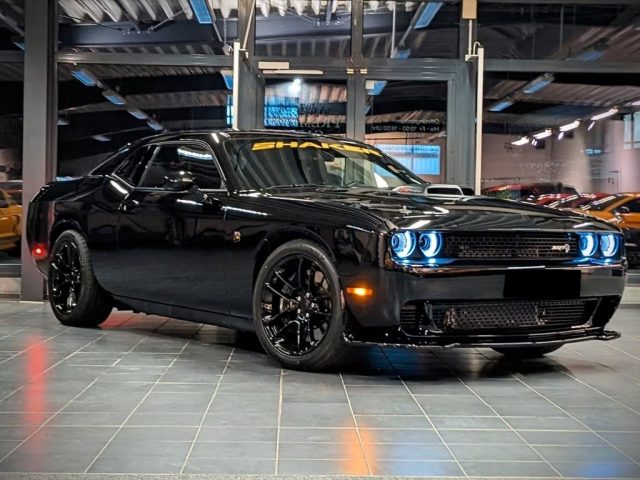 DODGE Challenger usata, con Airbag