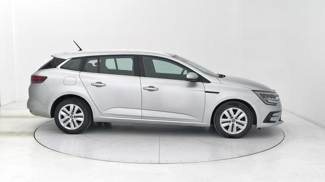 RENAULT Megane usata, con Autoradio