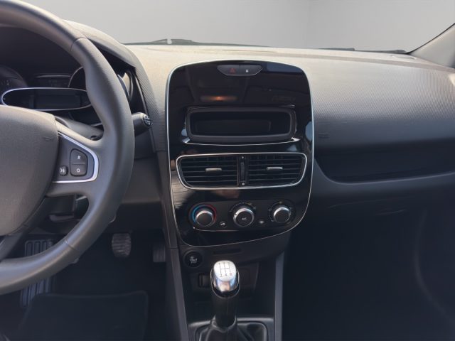 RENAULT Clio usata 11