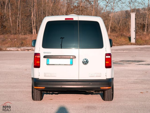 VOLKSWAGEN Caddy usata, con Autoradio