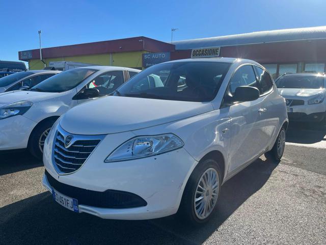 LANCIA Ypsilon usata, con ABS