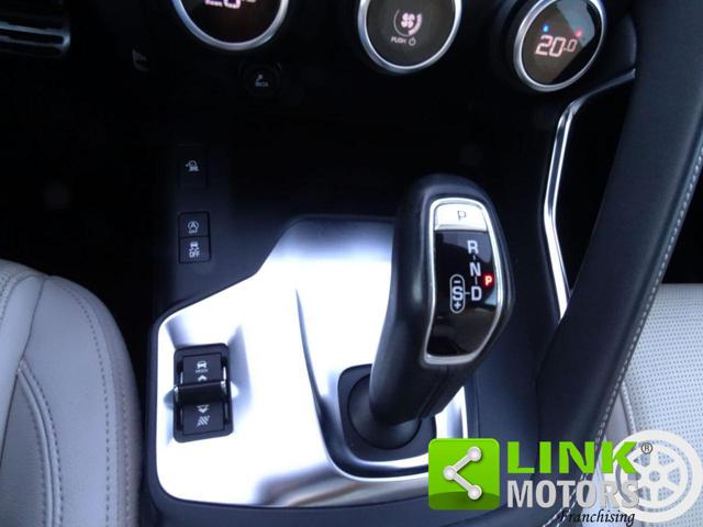 JAGUAR E-Pace usata 26